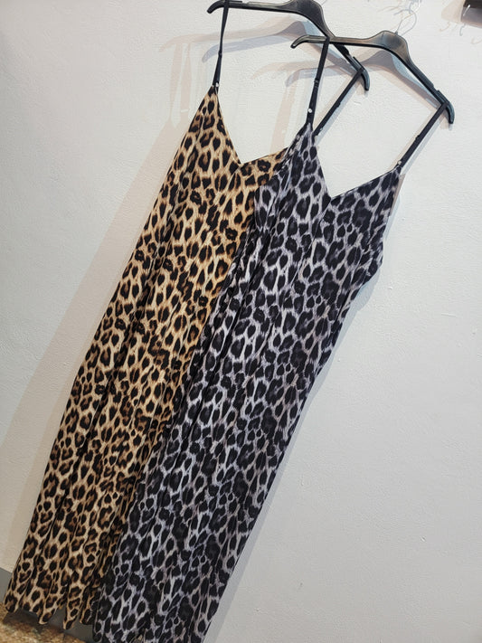 Mono animal print