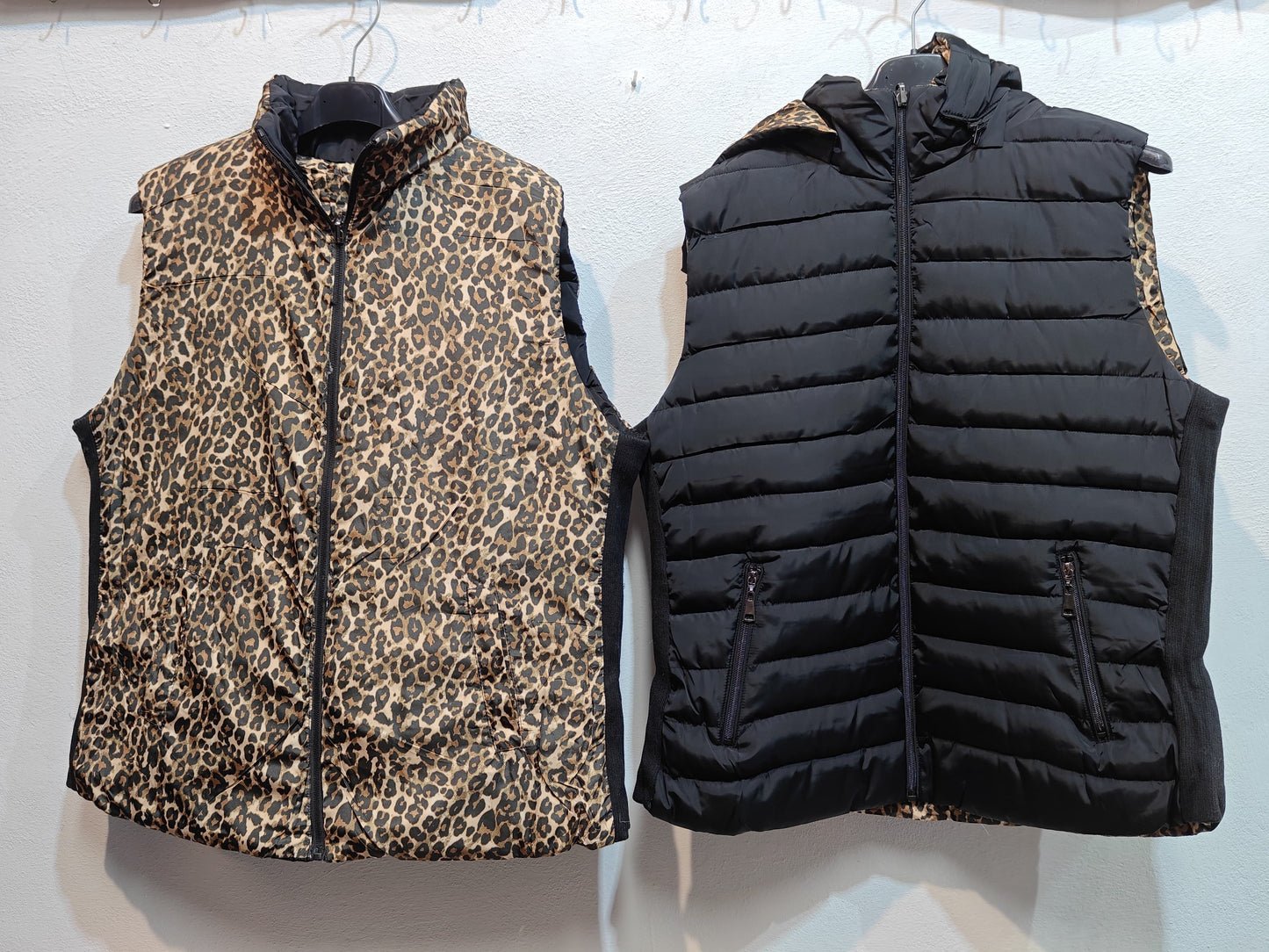 Chaleco sin mangas reversible