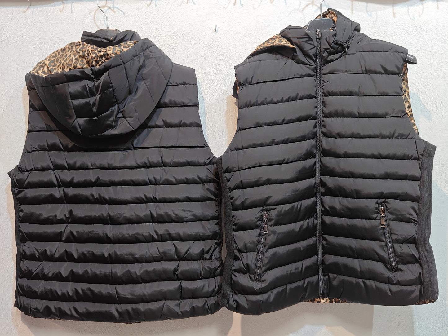 Chaleco sin mangas reversible