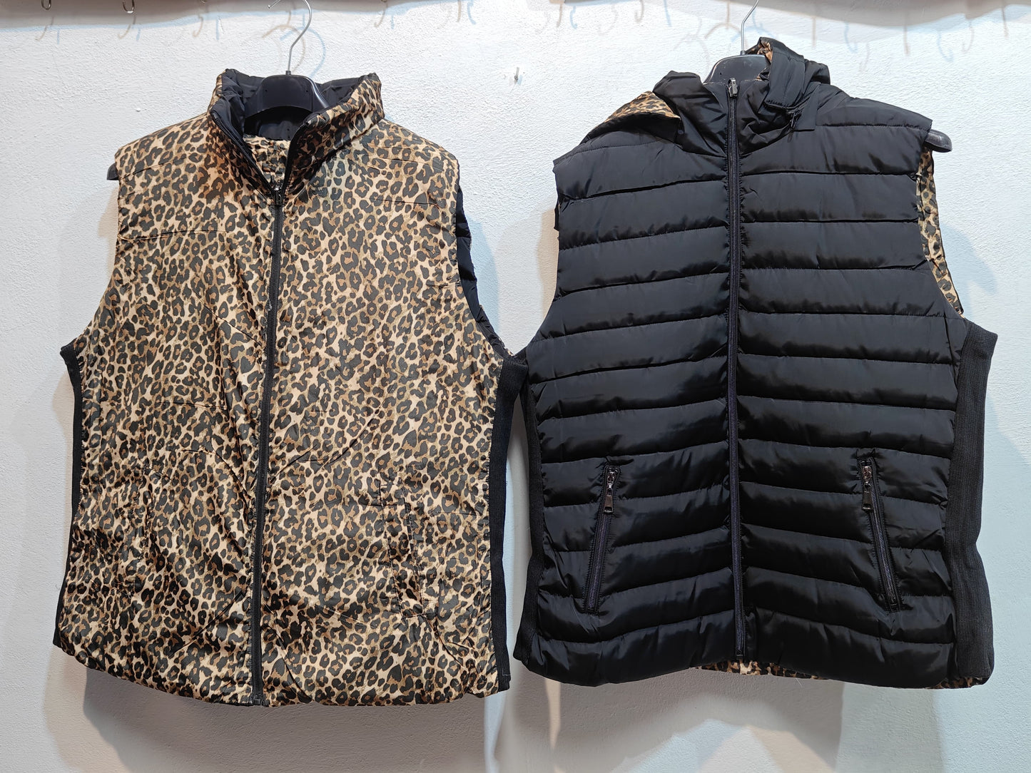 Chaleco sin mangas reversible