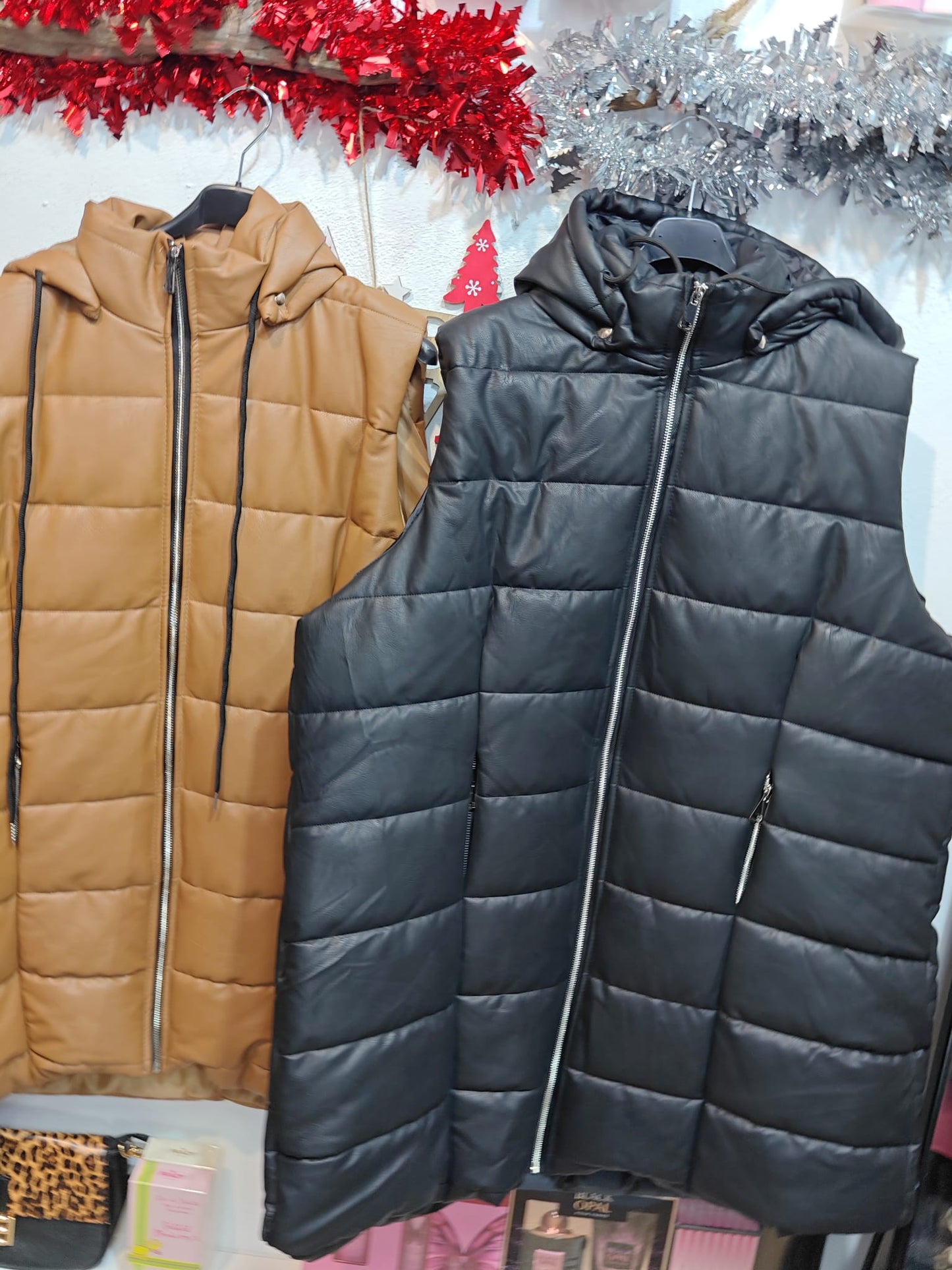 Chaleco polipiel sin mangas