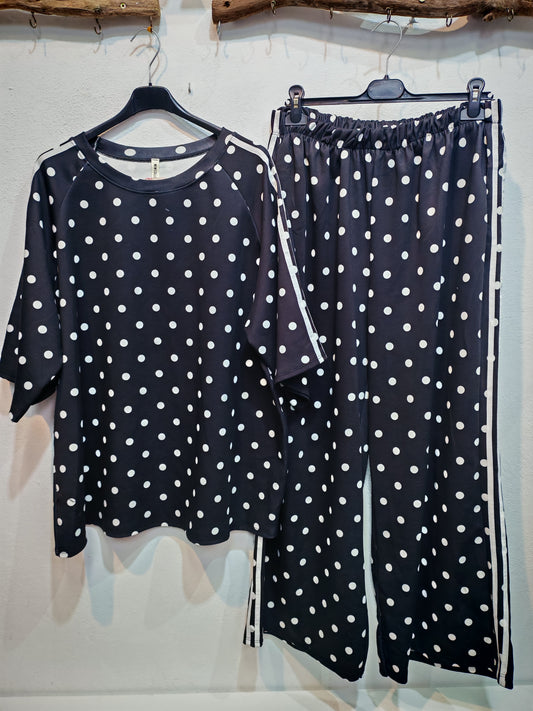 Conjunto Lunares adi