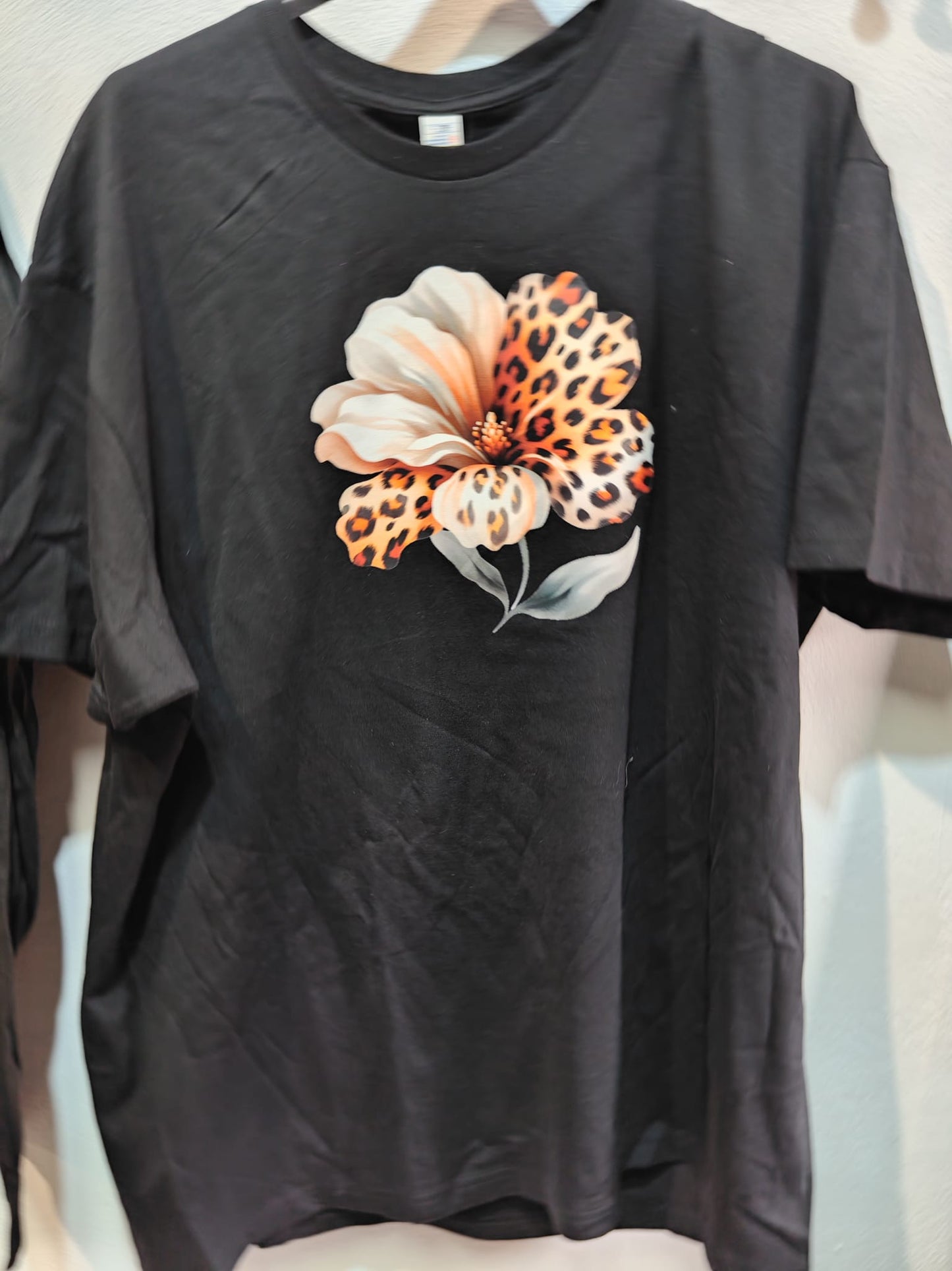 Camiseta Flor Animal