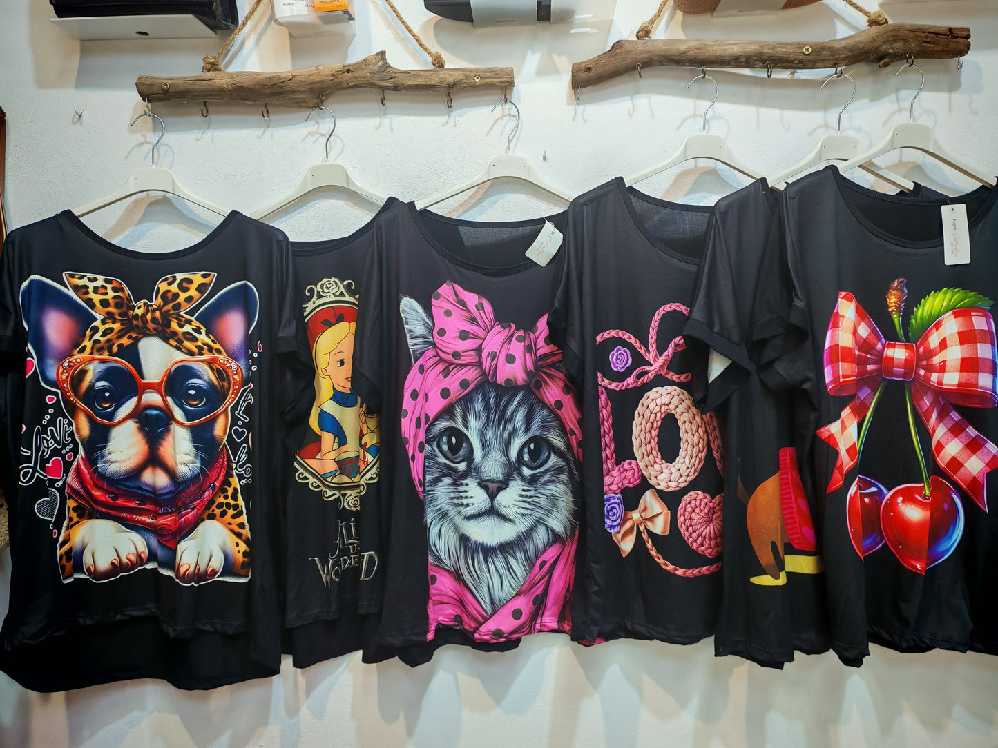 Camiseta Sabrina