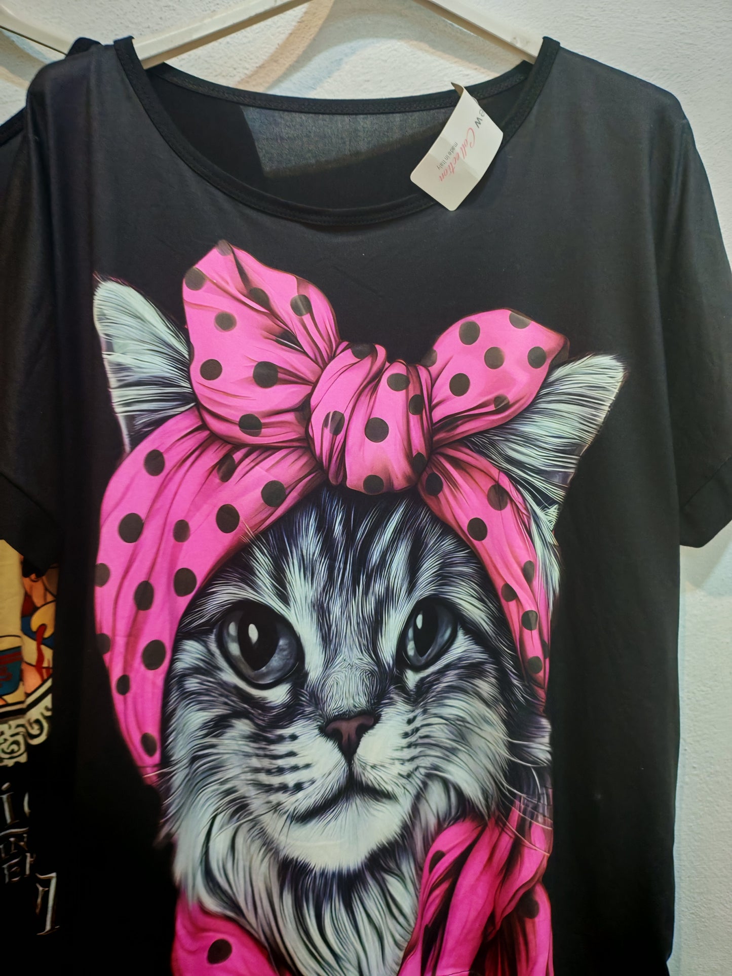 Camiseta Sabrina