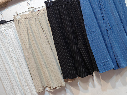 Pantalón rayas diplomaticas