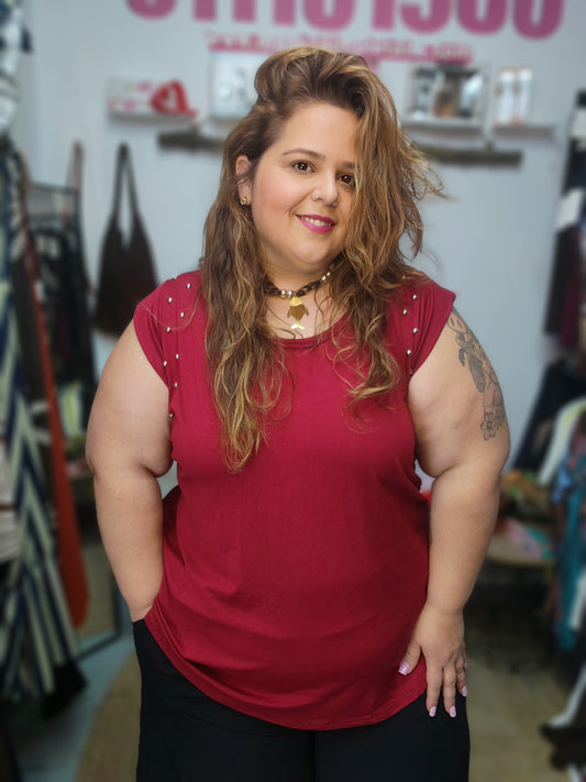 Camiseta tachuelas