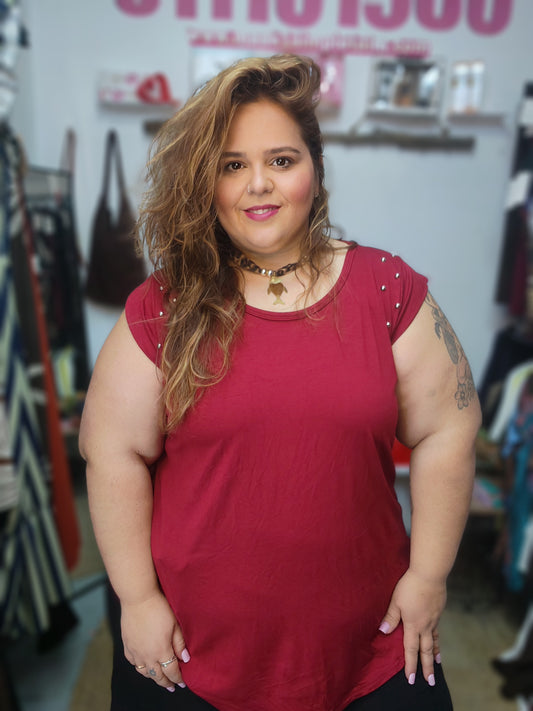 Camiseta tachuelas
