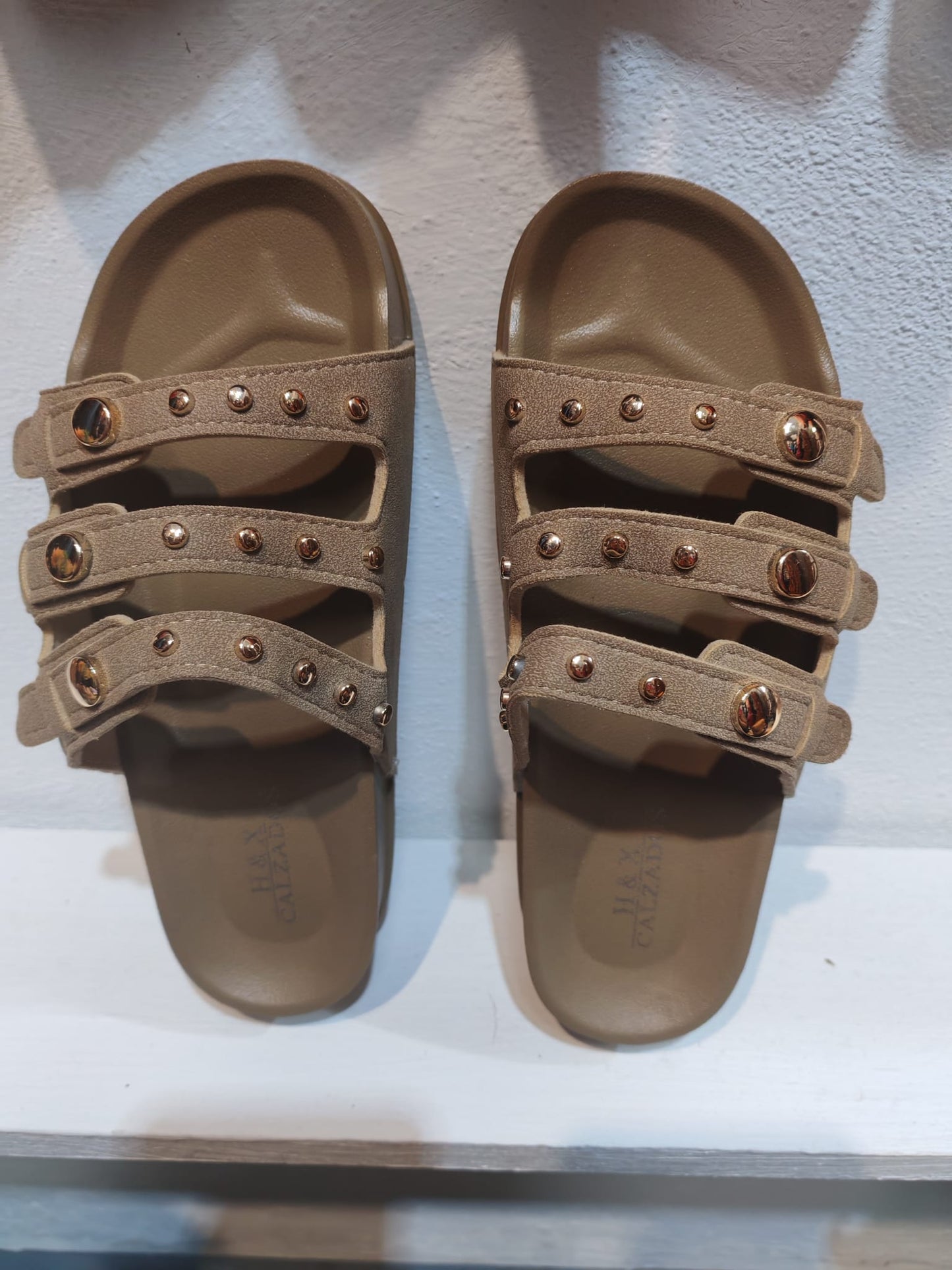 Zapatillas triple tira