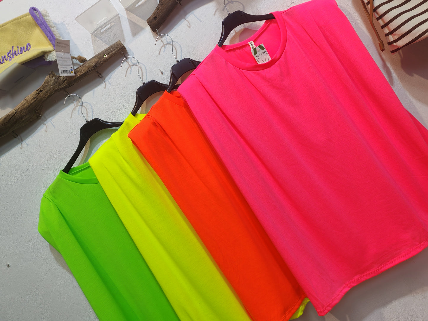 Camiseta hombreras fluor
