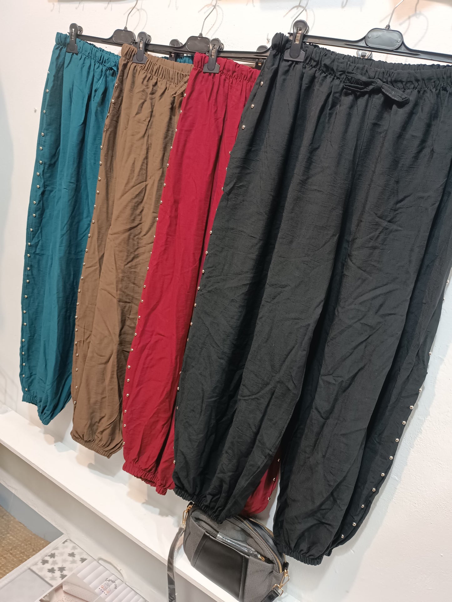 Pantalon  bombacho  tachuela