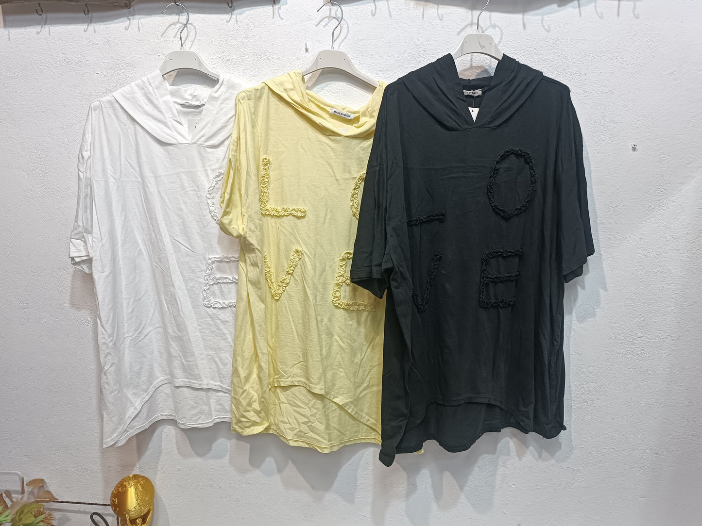 Camiseta capucha  LOVE