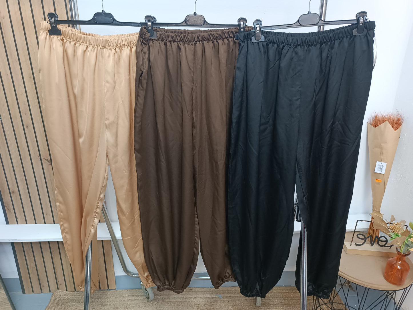 Pantalón saten bombacho