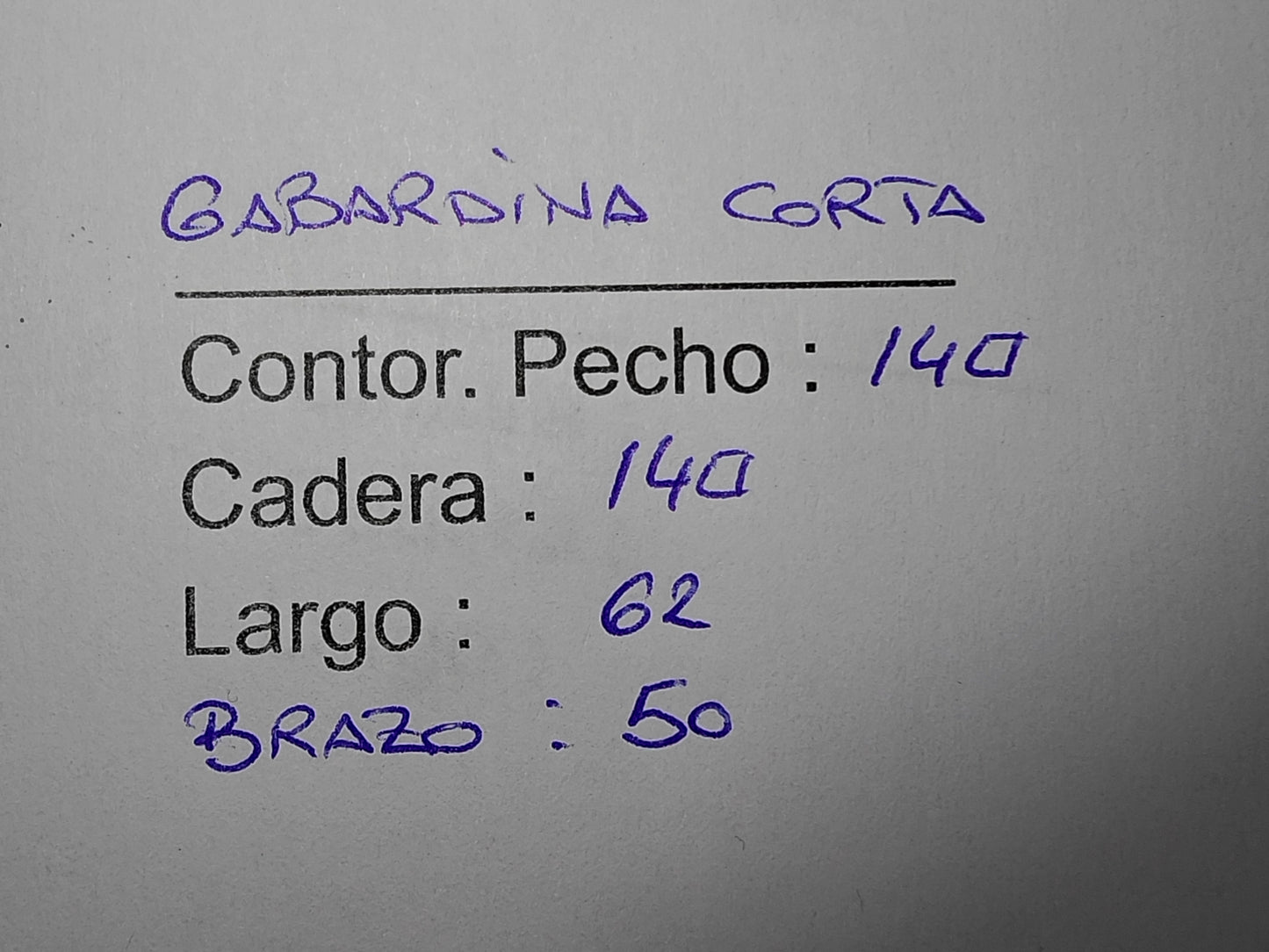Gabardina Corta